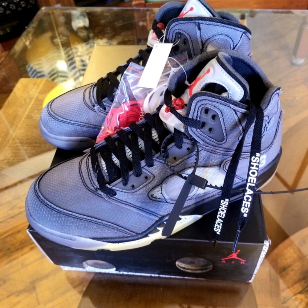 Jordan off white 5’s